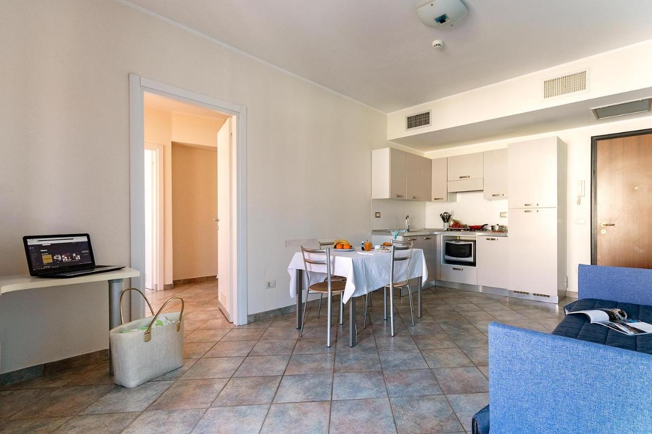 Residence Greco San Bartolomeo Al Mare Extérieur photo