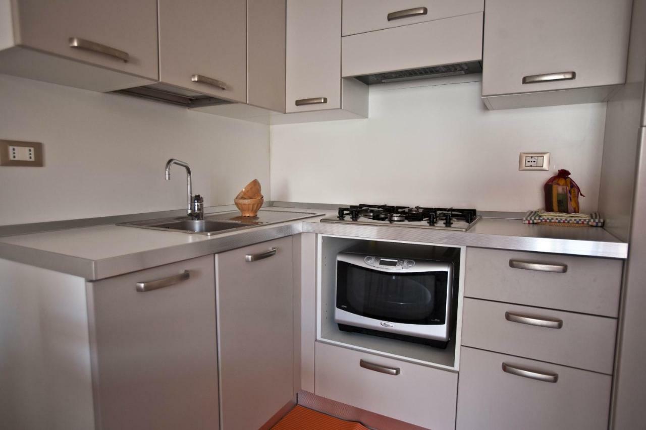 Residence Greco San Bartolomeo Al Mare Extérieur photo