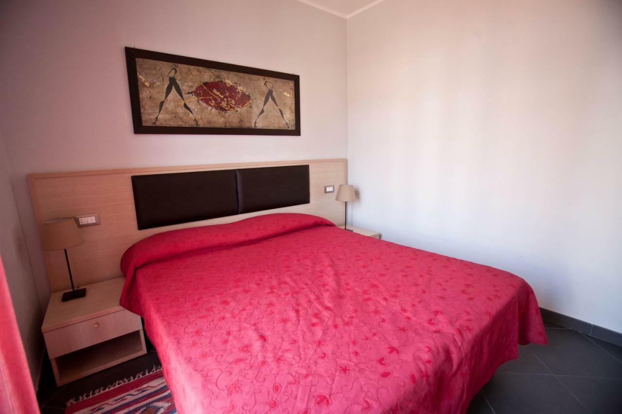 Residence Greco San Bartolomeo Al Mare Extérieur photo