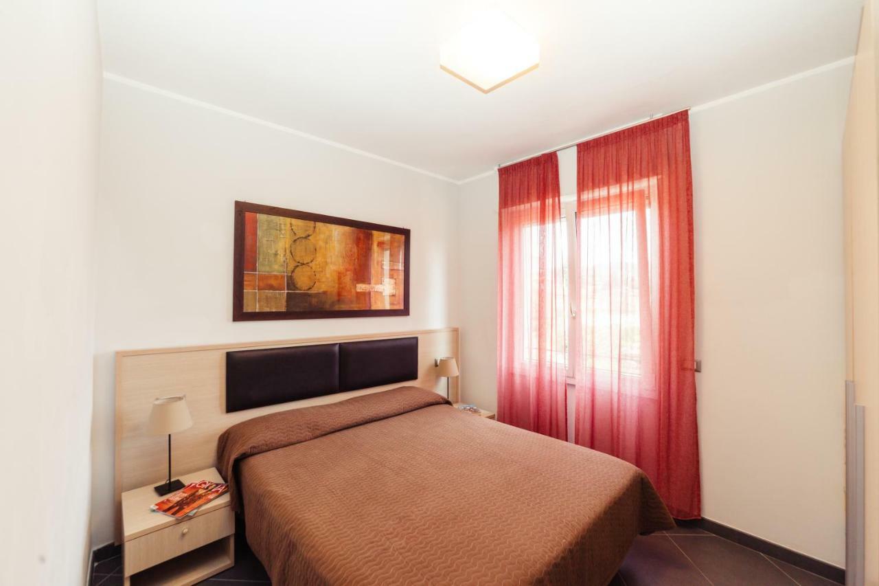 Residence Greco San Bartolomeo Al Mare Extérieur photo