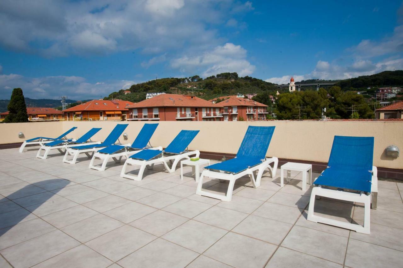 Residence Greco San Bartolomeo Al Mare Extérieur photo
